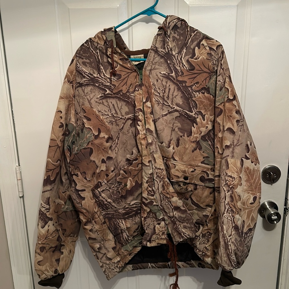 Hooded men’s jacket size large camo